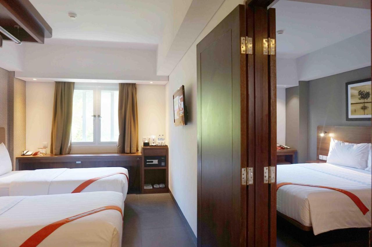 J4 Hotels Legian Dış mekan fotoğraf
