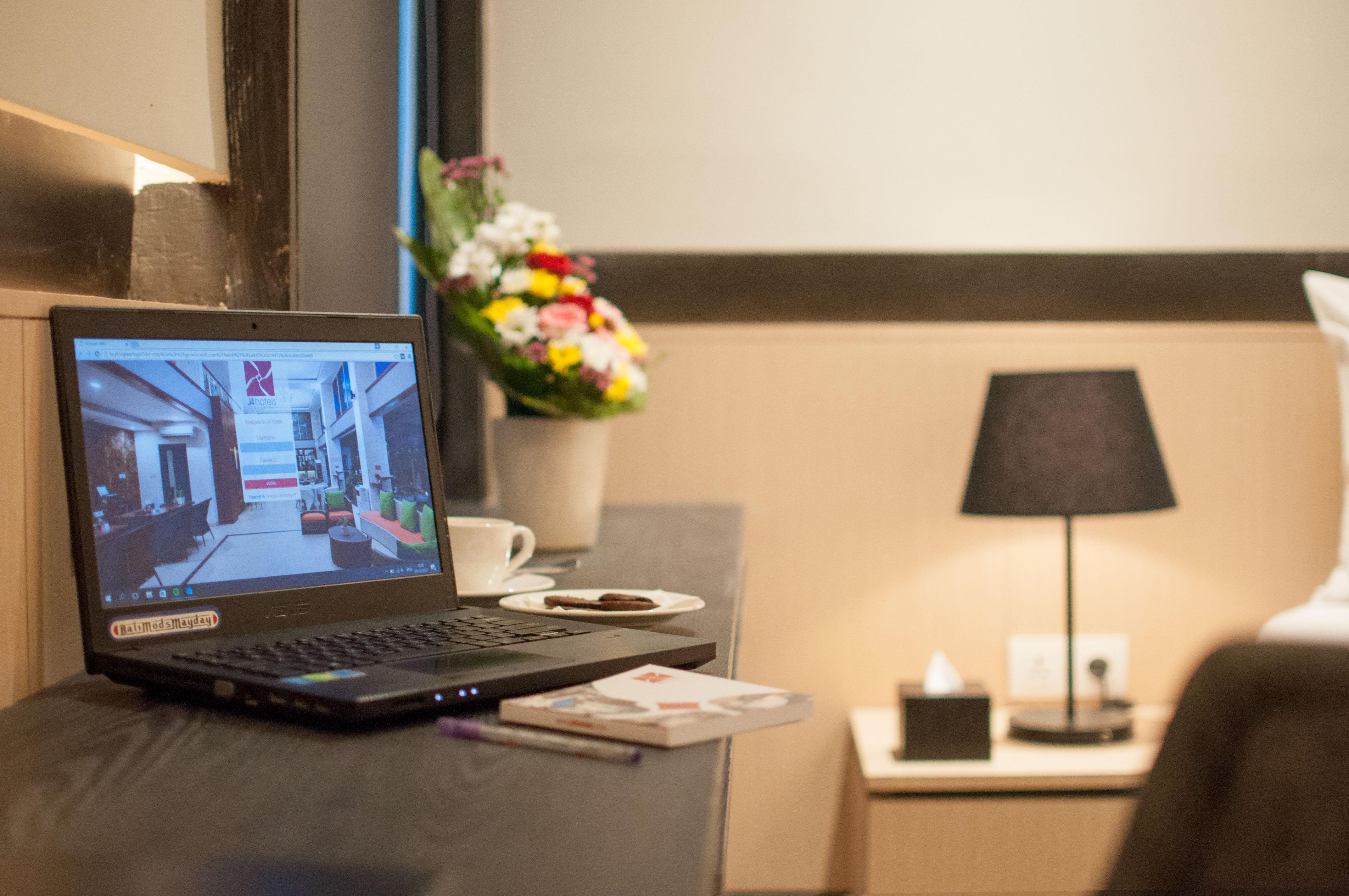 J4 Hotels Legian Dış mekan fotoğraf