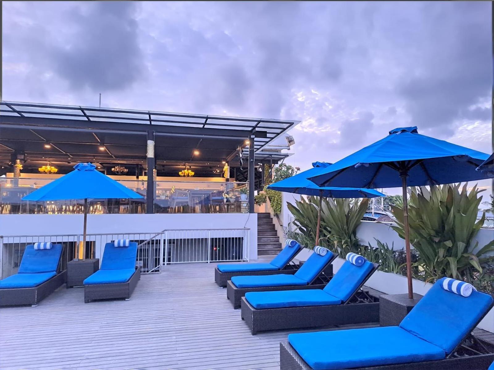 J4 Hotels Legian Dış mekan fotoğraf