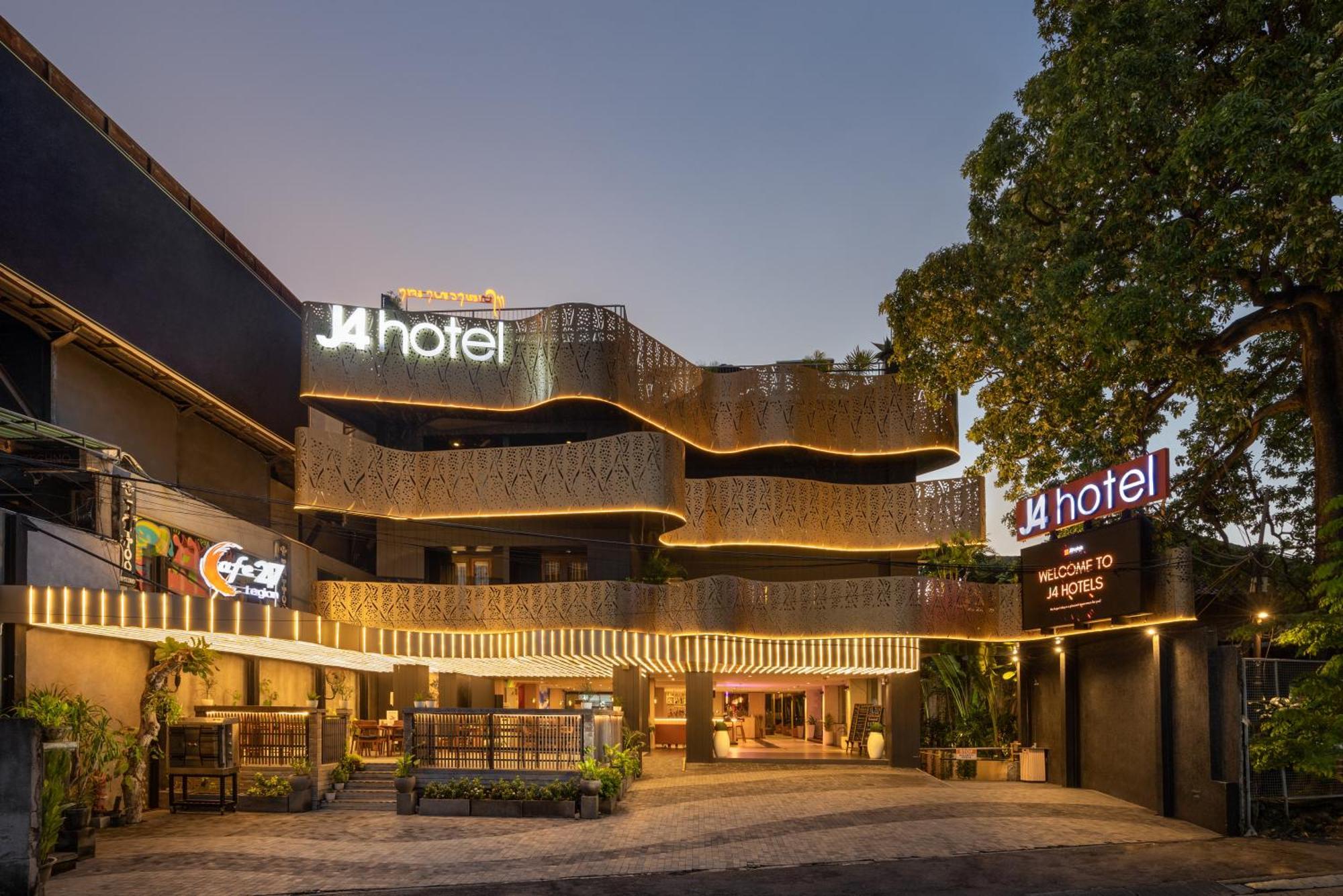 J4 Hotels Legian Dış mekan fotoğraf